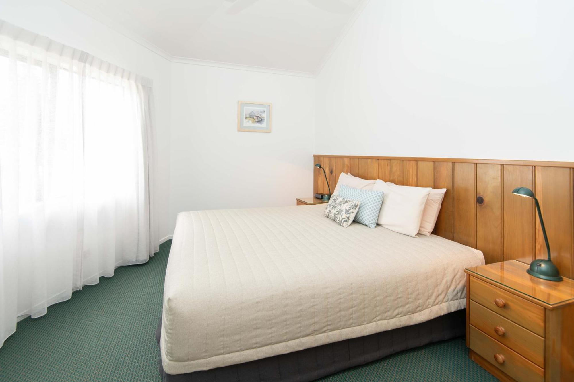 Ocean Breeze Cottages Burnt Pine Extérieur photo