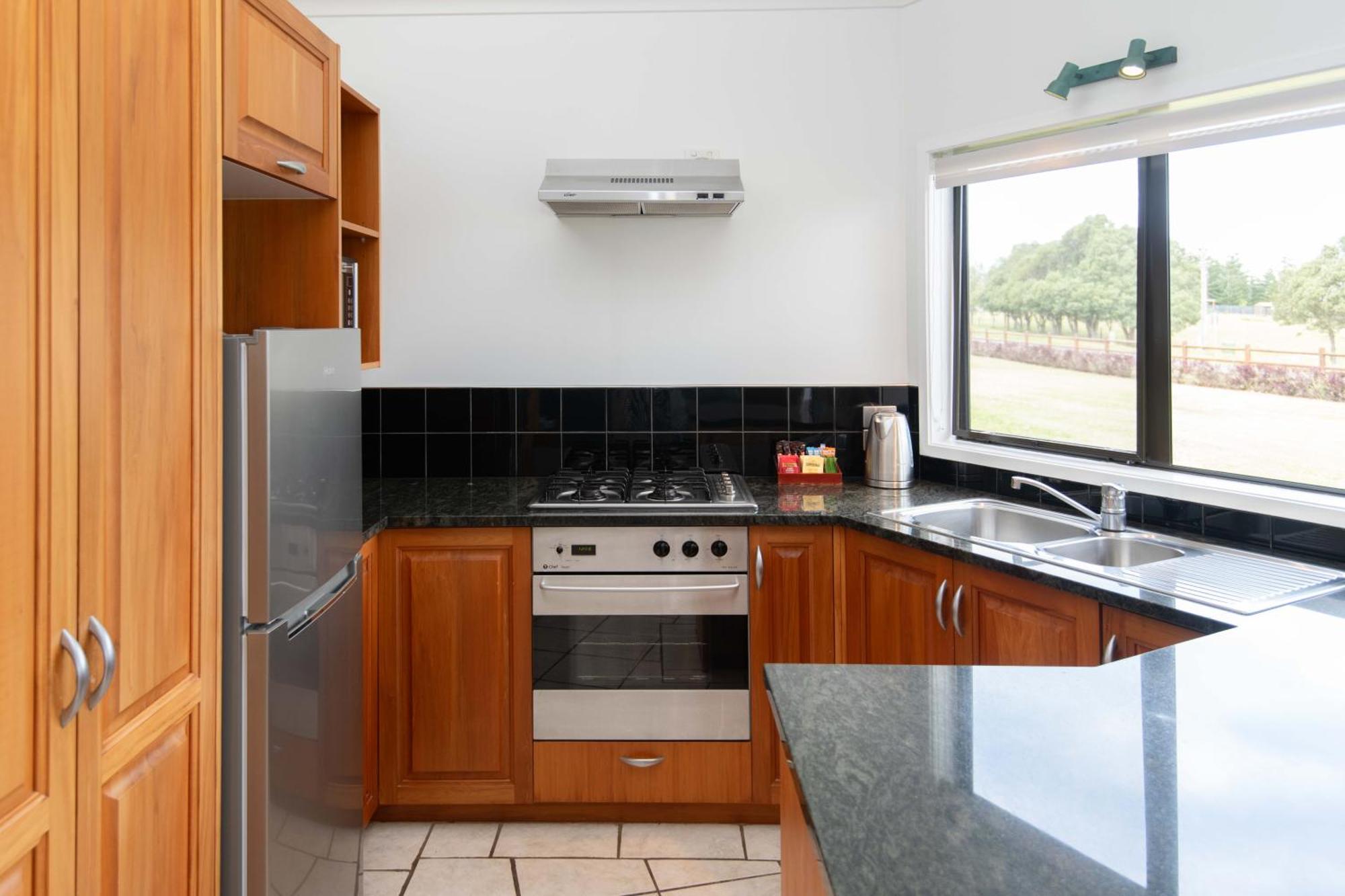Ocean Breeze Cottages Burnt Pine Extérieur photo